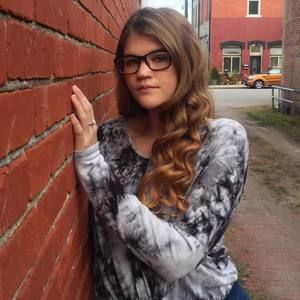 Meet your Posher, Kaia